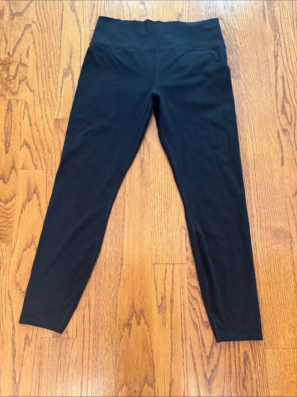 Vuori Black High-Rise Leggings